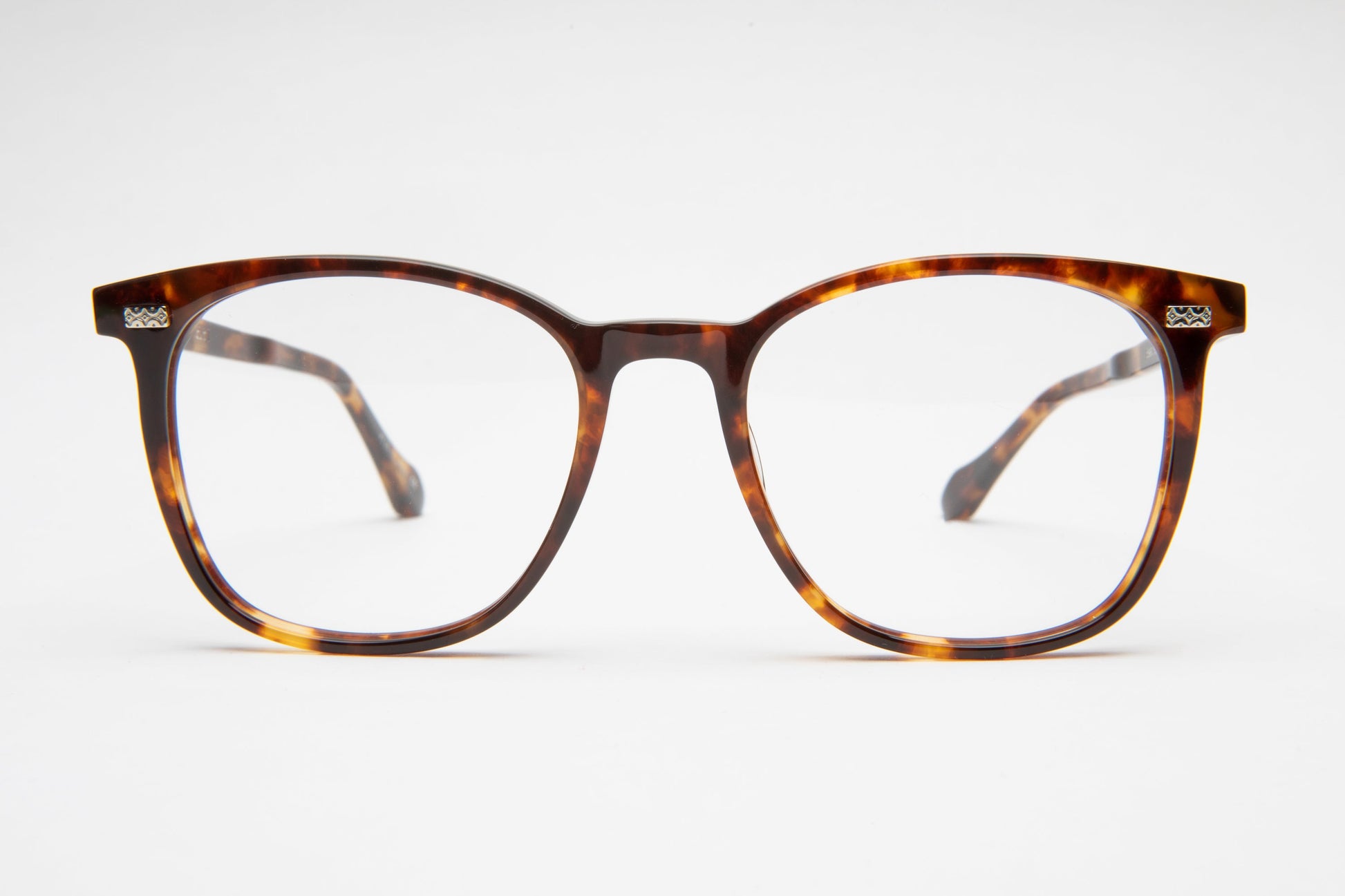 Beasley Dutil Eyewear Lifestyle Fashion Eyeglasses Canada