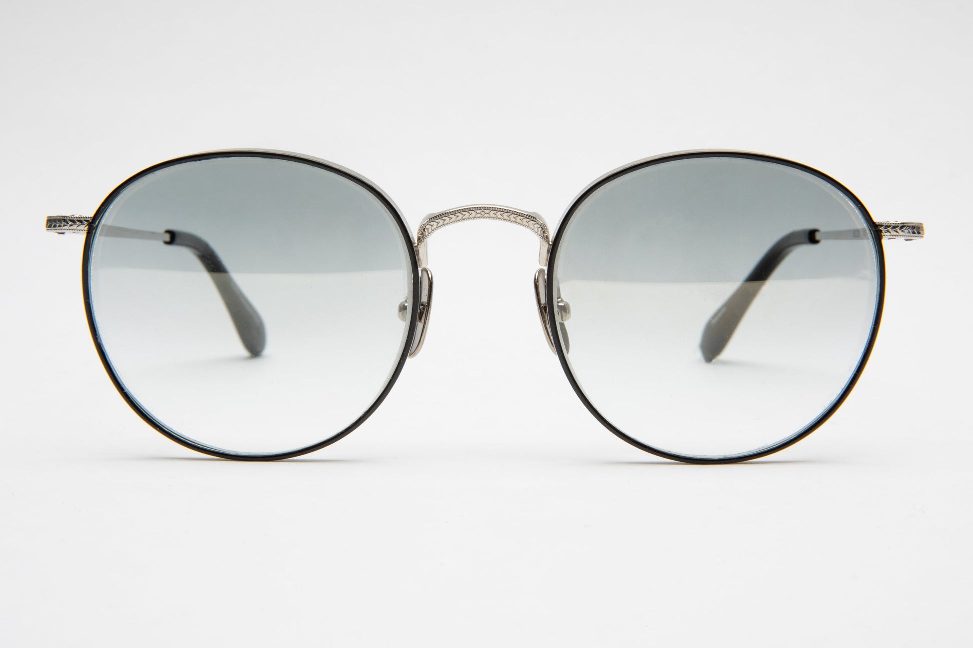 Cyclical Round Sunglasses Dutil Eyewear lifestyle fashion